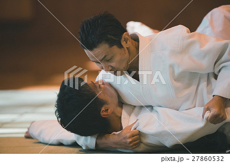 martial artist martial artist 27860532