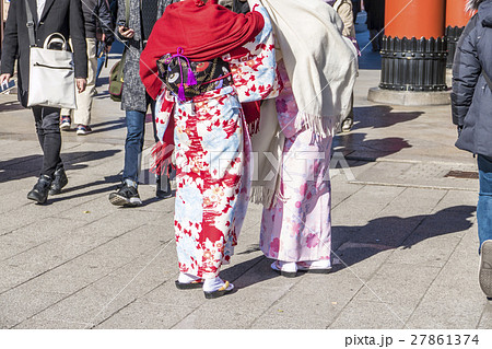 浅草寺　着物姿 27861374