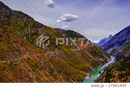aerial view to Indus river and valley, Karakoram,  27861695
