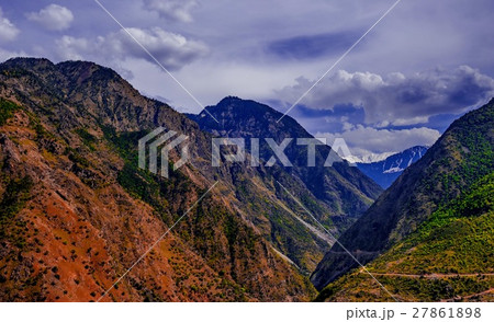 view to karakoram highway and valley, Pakistan 27861898