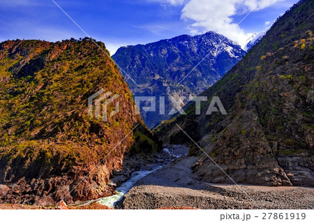 view to karakoram highway and valley, Pakistan 27861919