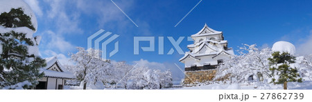 国宝　彦根城　冬景色 27862739