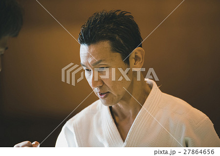 martial artist martial artist 27864656