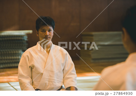 martial artist 27864930