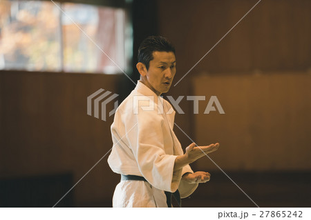 martial artist 27865242