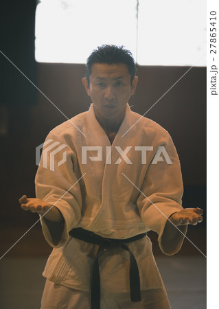 martial artist 27865410