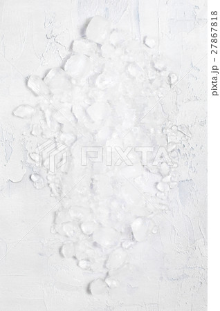 Crushed ice on the white table Crushed ice on the white table 27867818