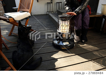 冬イメージ　暖かい　 27869484