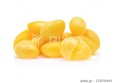 Ginkgo nuts isolated on white background Ginkgo nuts isolated on white background 27870443