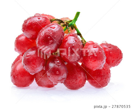 red grapes with water drops isolated on white  27870535