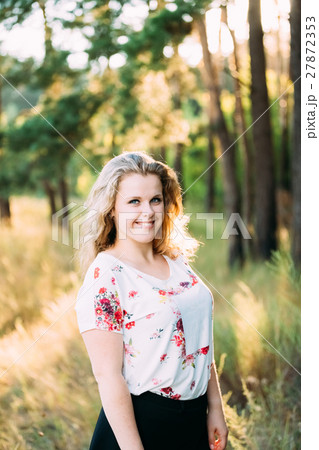 Portrait Of Young Pretty Plus Size Caucasian 27872353