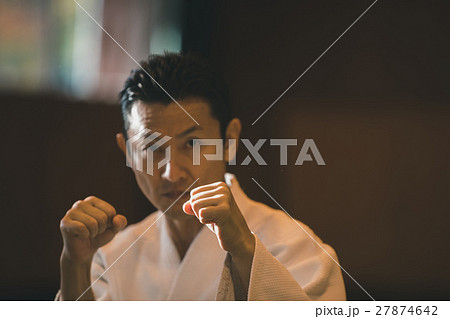 martial artist 27874642