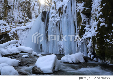 冬の奥入瀬渓流 27876855
