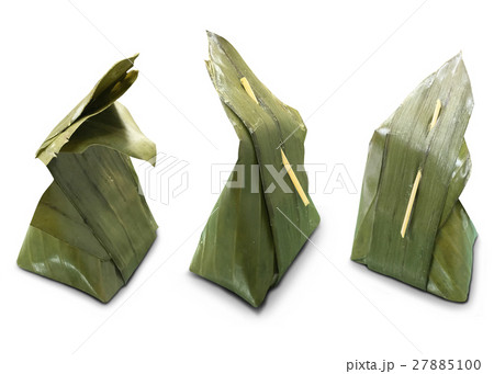 Banana leaf apply to packaging Thai dessert. Banana leaf apply to packaging Thai dessert. 27885100