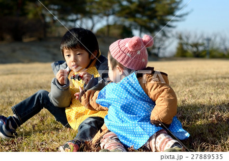 子供 子供 27889535