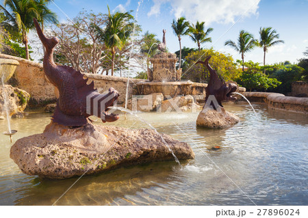 Fountain of Altos de Chavon 27896024