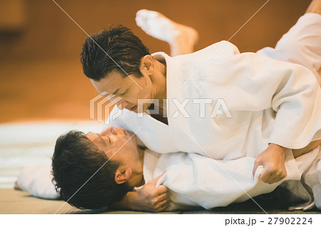 martial artist 27902224