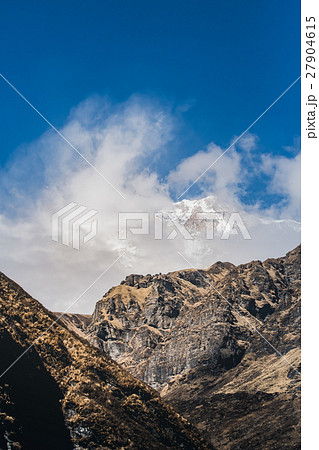 Small Abandoned house on the ABC & MBC route 27904615