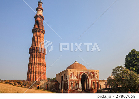 Qutub Minar in Delhi, India 27907658
