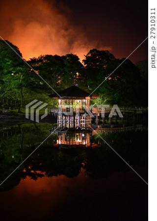 古都奈良の若草山焼き 古都奈良の若草山焼き 27910311