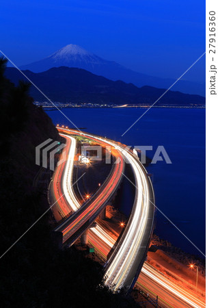 薩埵峠から見た富士山の夜景 27916360