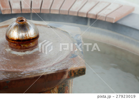 函館市熱帯植物園の足湯 函館市熱帯植物園の足湯 27923019