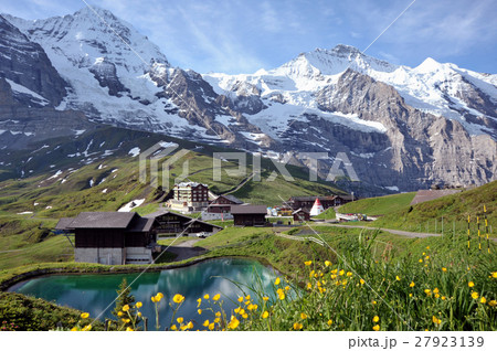 メンリッフェンからクライネ・シャイデックハイキングユングフラウ、メンヒ 27923139