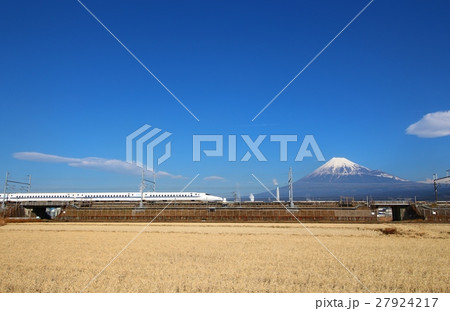 富士山と新幹線(田んぼ) 富士山と新幹線(田んぼ) 27924217