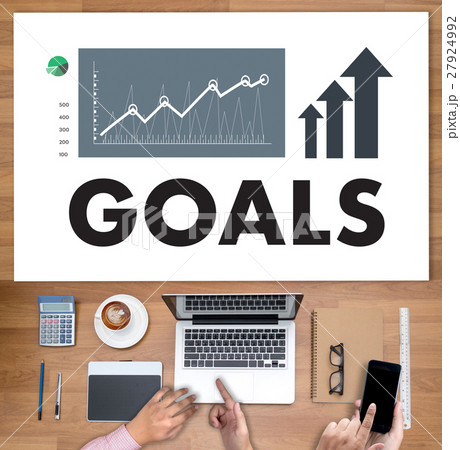 Businessman Success Increase GOALS 27924992