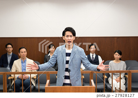 法廷 法廷 27928127