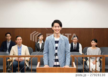 法廷 法廷 27928130