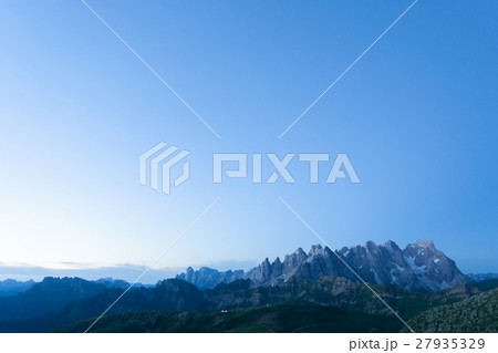 Italian mountain panorama at dawn Italian mountain panorama at dawn 27935329