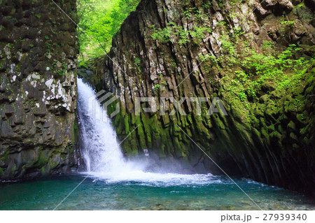 岐阜_新緑の唐谷滝 岐阜_新緑の唐谷滝 27939340