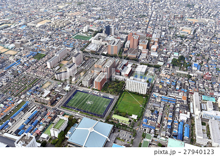 近畿大学東大阪キャンパスを空撮 近畿大学東大阪キャンパスを空撮 27940123