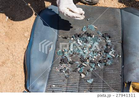 hand of law enforcement search evidence  27941311