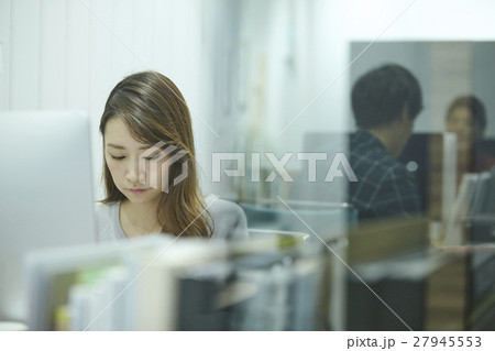 オフィスワーク 27945553