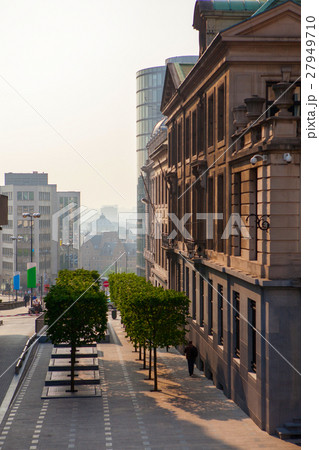 Brussels city center street 27949710