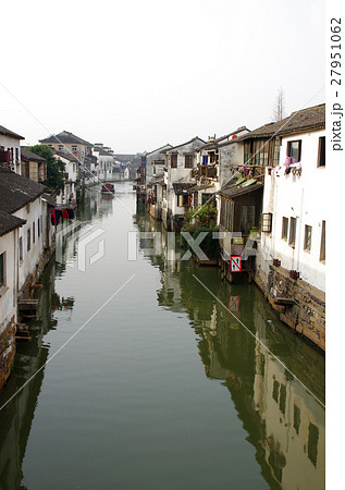 蘇州山塘街の運河 27951062