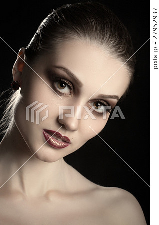 luxury professional makeup 27952937