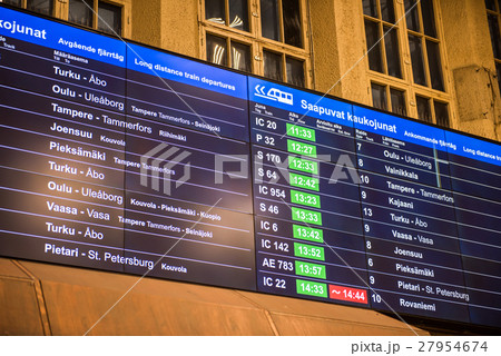フィンランド・ヘルシンキ中央駅電光掲示板 フィンランド・ヘルシンキ中央駅電光掲示板 27954674
