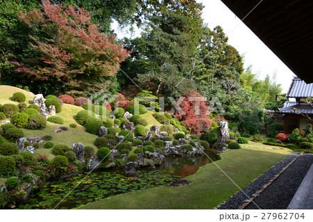 井伊家菩提寺　龍潭寺　井伊直虎 27962704