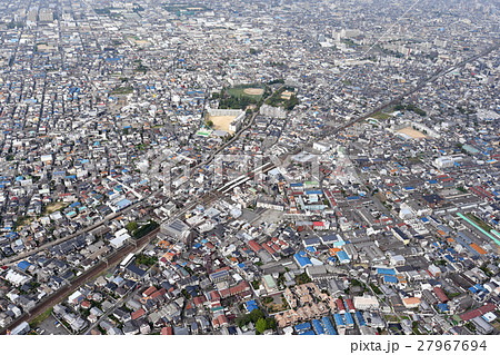 近鉄弥刀駅周辺を空撮 27967694