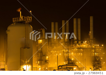 Oil refinery industrial plant at night Oil refinery industrial plant at night 27969451
