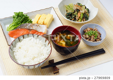 朝食 朝食 27969809