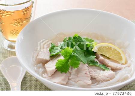 鶏肉のフォー 鶏肉のフォー 27972436