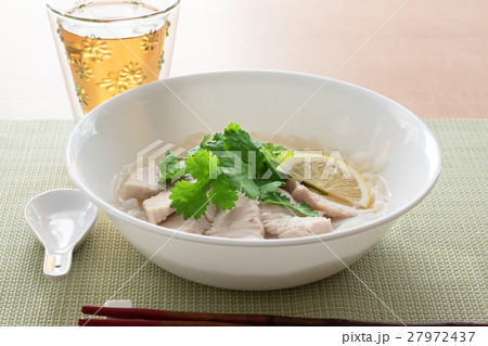 鶏肉のフォー 鶏肉のフォー 27972437