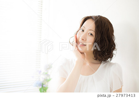 女性 ビューティー 女性 ビューティー 27973413