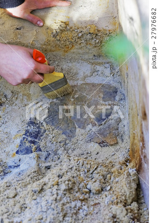 The archaeological discovery 27976682