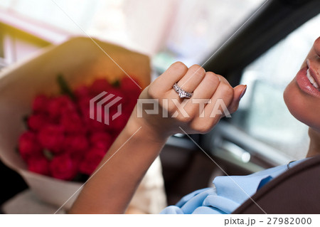 Girl in vacation 27982000