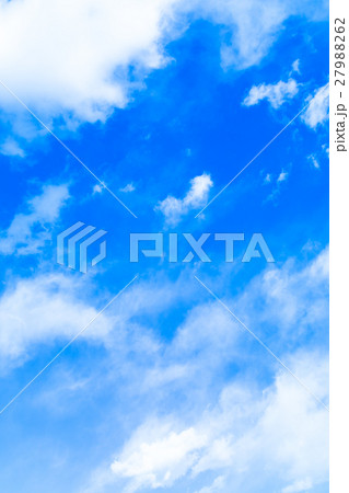 空　雲　青い空　白い雲　合成用背景素材　写真素材　コピースペース　文字入れスペース 27988262